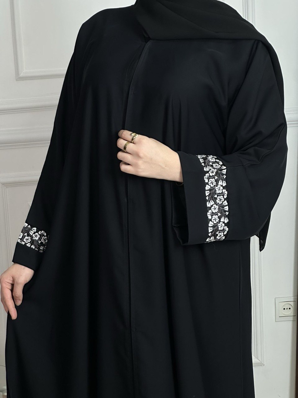 abaya white JASMINE  -  عباية ياسمينة بيضاء