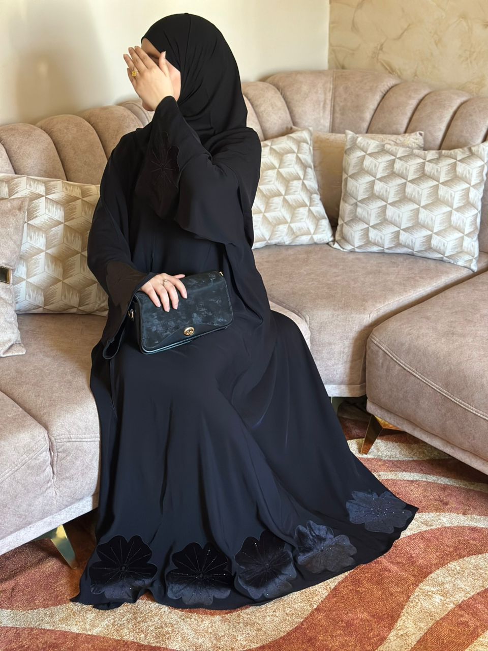 abaya DJOURY